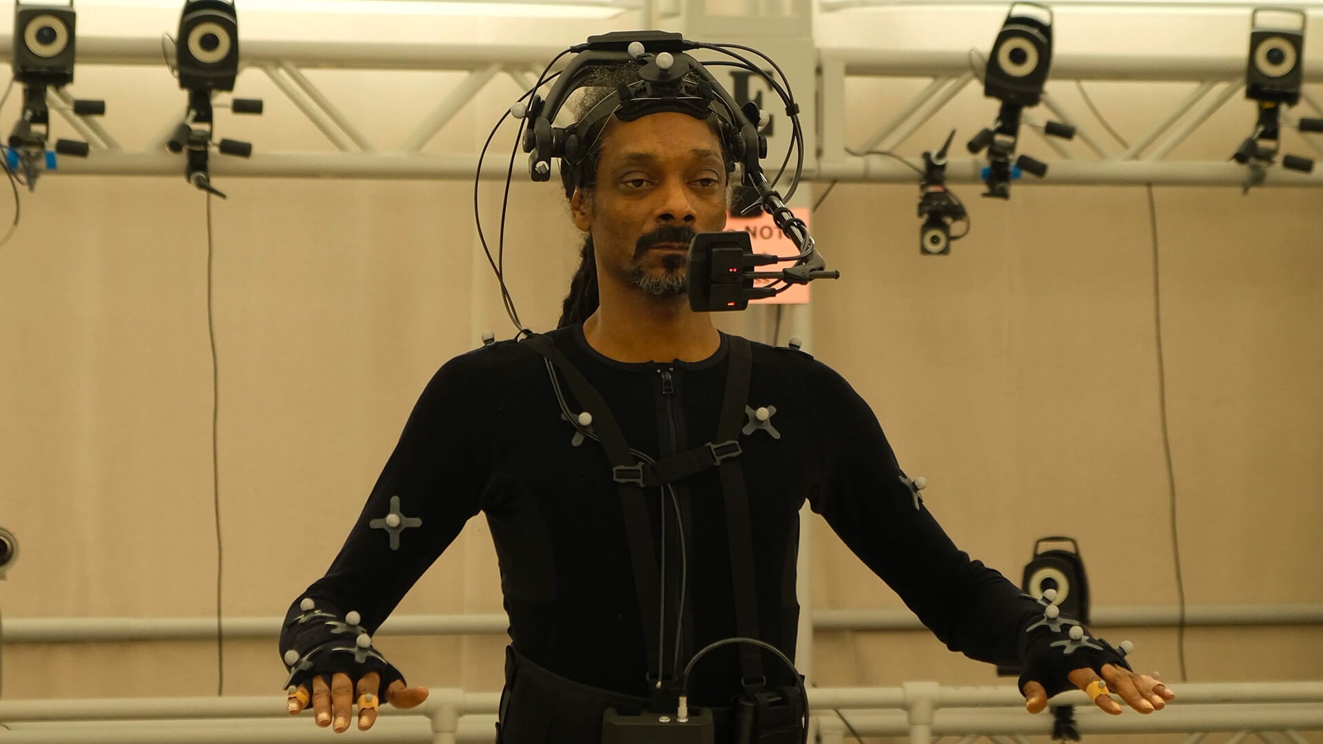 T9---Mass-entertainment---04